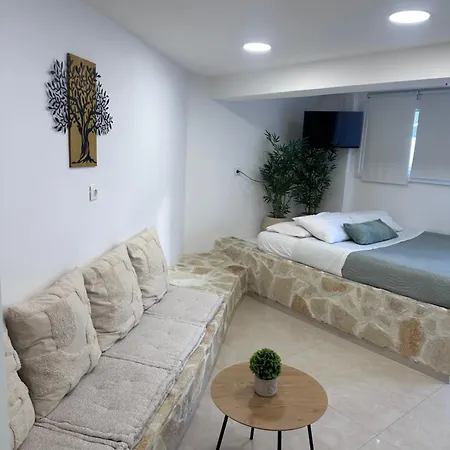 Olive Tree ,corfu Town Апартаменты